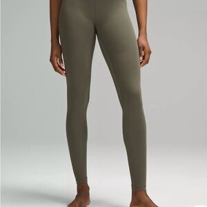 Lululemon NWT Align size 6 28”